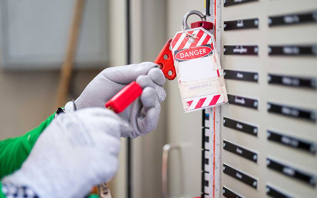 Maritime Electrical Hazards Lockout Tag-out